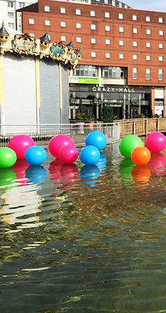 Un ballon gonflable à votre effigie.